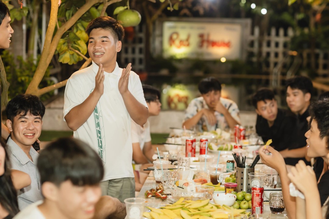 Kỷ yếu Đà Nẵng - Top 7 địa điểm chụp ảnh kỷ yếu đẹp ngoại thành Đà Nẵng 8 dia diem chup ky yeu villa tai Hoi An 1