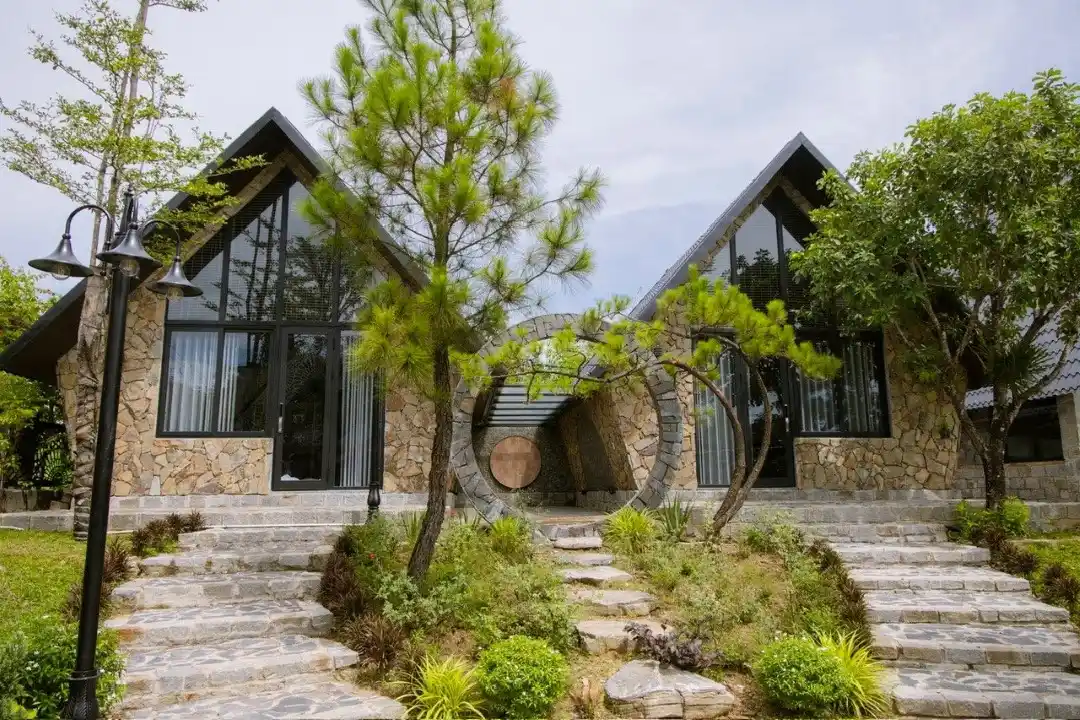 Kỷ yếu Đà Nẵng - Top 7 địa điểm chụp ảnh kỷ yếu đẹp ngoại thành Đà Nẵng 9 dia diem chup ky yeu villa tai Hue