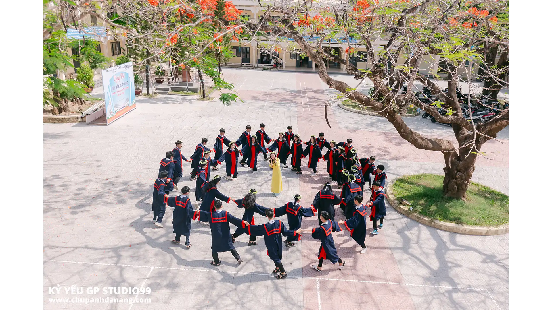 Kỷ yếu là dịp để gắn kết tình bạn