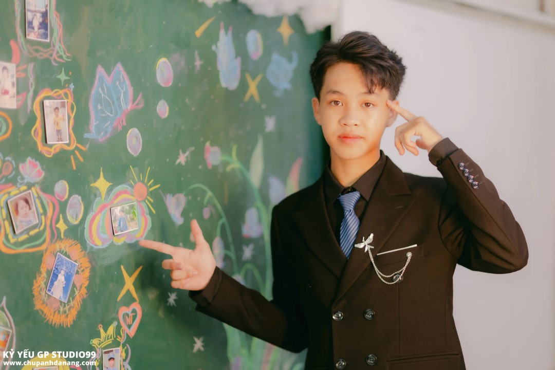 concept vest den nam