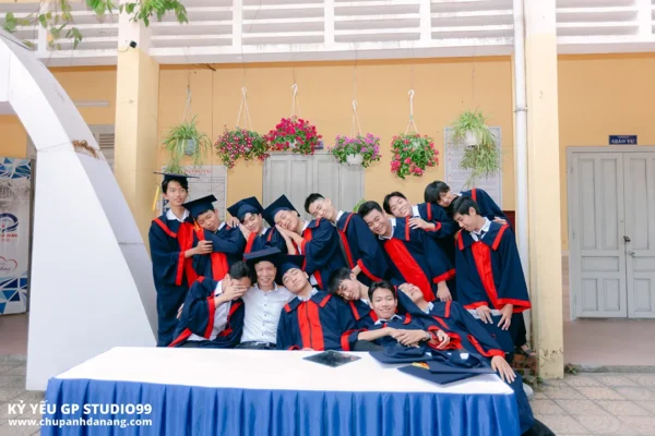 ky yeu 12 1 thpt hoa vang da nang 135