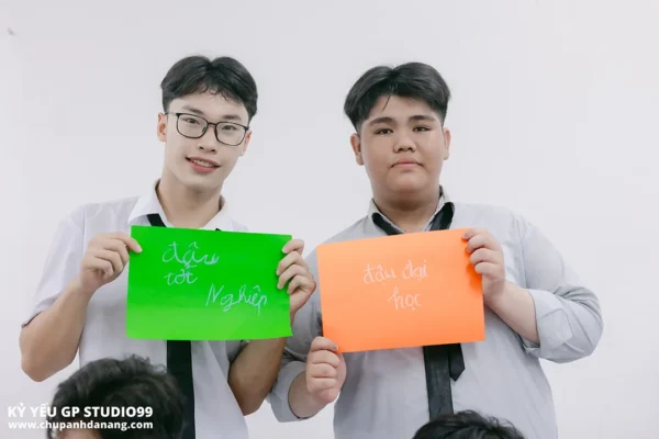 ky yeu 12 2 thpt nguyen van thoai da nang 70