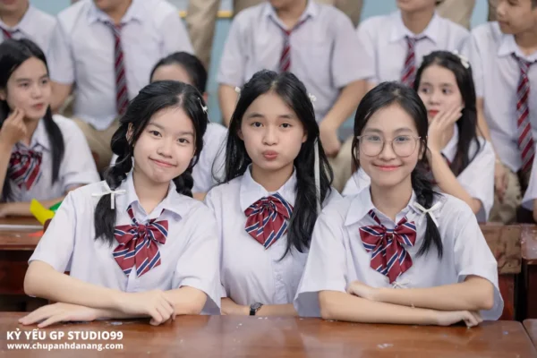 Kỷ yếu Đà Nẵng | Lớp 9/2 | Trường THCS Nguyễn Hồng Ánh 223 ky yeu 92 thcs nguyen hong anh da nang 110