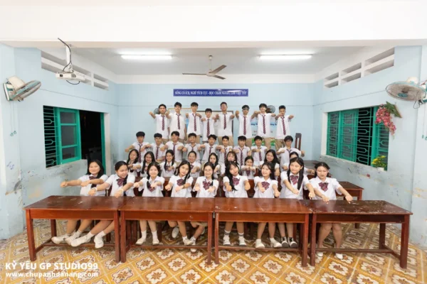 Kỷ yếu Đà Nẵng | Lớp 9/2 | Trường THCS Nguyễn Hồng Ánh 181 ky yeu 92 thcs nguyen hong anh da nang 68