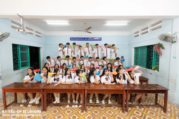 Kỷ yếu Đà Nẵng | Lớp 9/2 | Trường THCS Nguyễn Hồng Ánh 185 ky yeu 92 thcs nguyen hong anh da nang 72