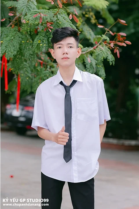 5 kiểu tóc đẹp cho các bạn nam chụp kỷ yếu - Kỷ Yếu GP Studio99 10 toc layer ky yeu gp studio99 e1735054930274