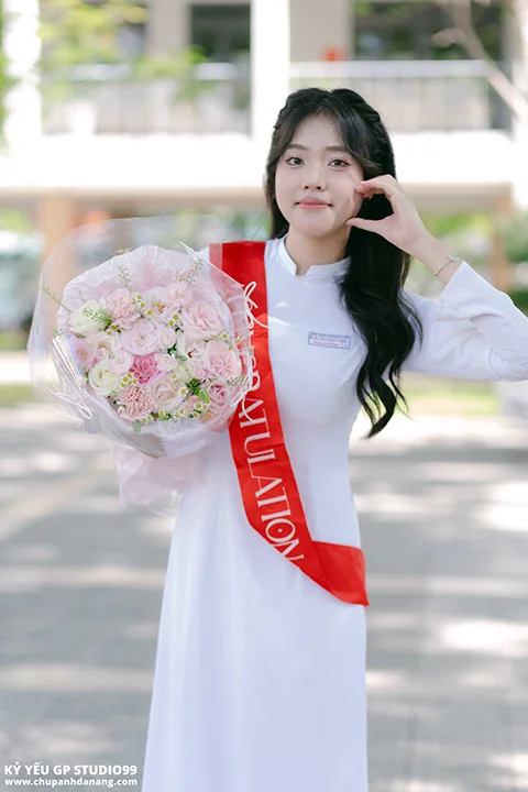 Dưỡng da sau buổi chụp kỷ yếu - GP Studio99 8 da mem min va sang