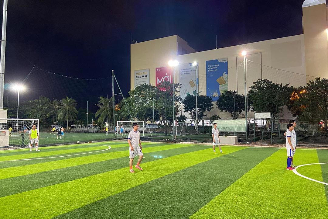 san bong da tuyen son