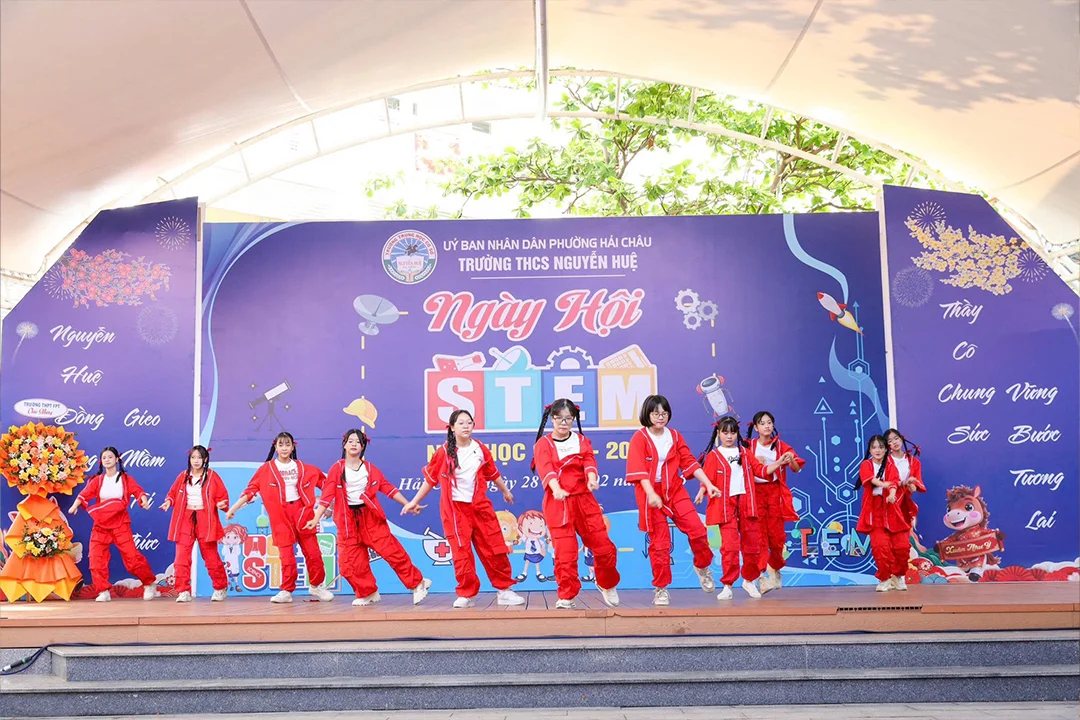 trang phuc bieu dien sutygon da nang