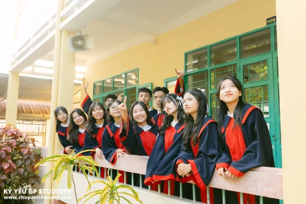Kỷ yếu lớp 12/2 - Trường THPT Nguyễn Duy Hiệu 133 ky yeu 12 2 thpt nguyen duy hieu quang nam 15