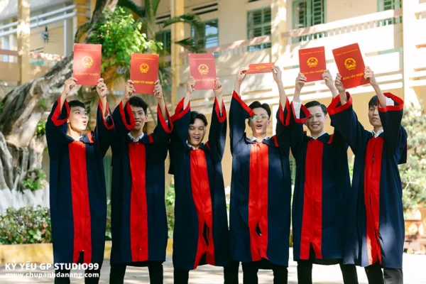 Kỷ yếu lớp 12/2 - Trường THPT Nguyễn Duy Hiệu 155 ky yeu 12 2 thpt nguyen duy hieu quang nam 31