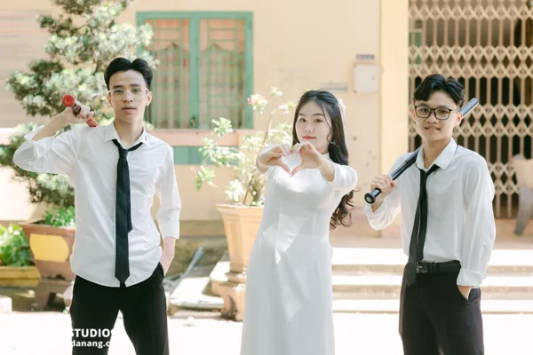 Kỷ yếu lớp 12/2 - Trường THPT Nguyễn Duy Hiệu 195 ky yeu 12 2 thpt nguyen duy hieu quang nam 72