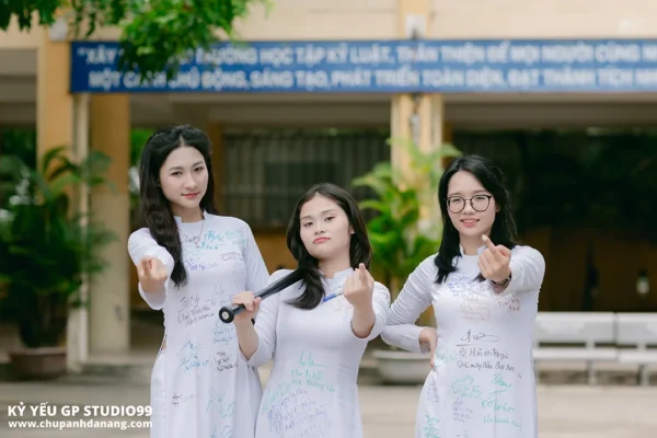 ky yeu 12 10 thpt nguyen thuong hien da nang 25