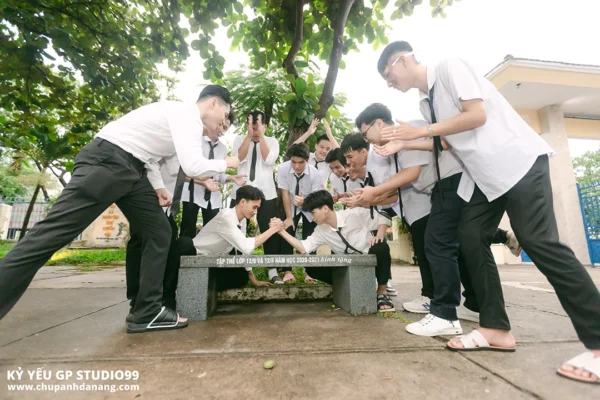 ky yeu 12 11 thpt ton that tung da nang 13
