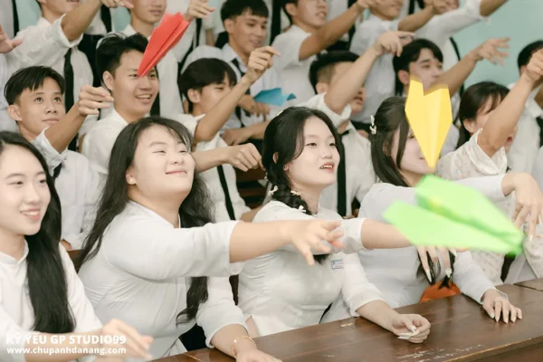ky yeu 12 11 thpt ton that tung da nang 30