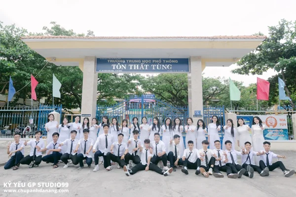 ky yeu 12 9 thpt ton that tung da nang 74