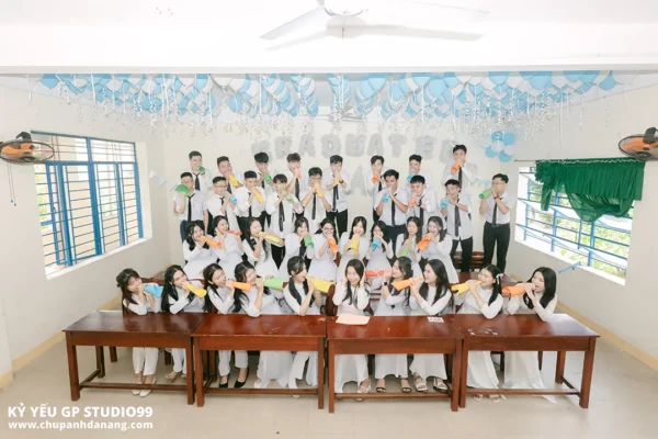 ky yeu 12 9 thpt ton that tung da nang 82